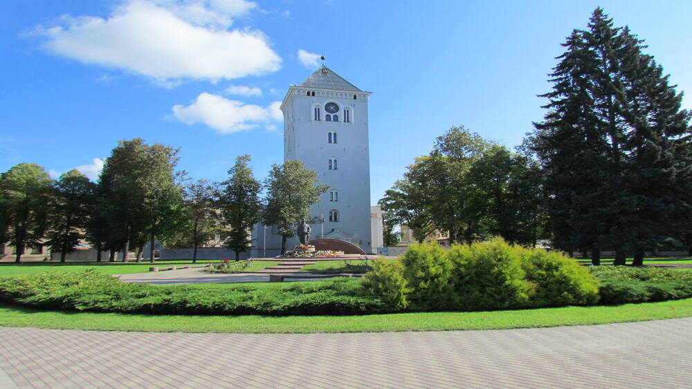 Atjaunotajam Jelgavas Sv. Trīsvienības baznīcas tornim apaļa jubileja