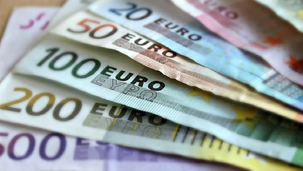 500 eiro -  atbalsts ģimenēm, bet partijām arī priekšvēlēšanu iespēja