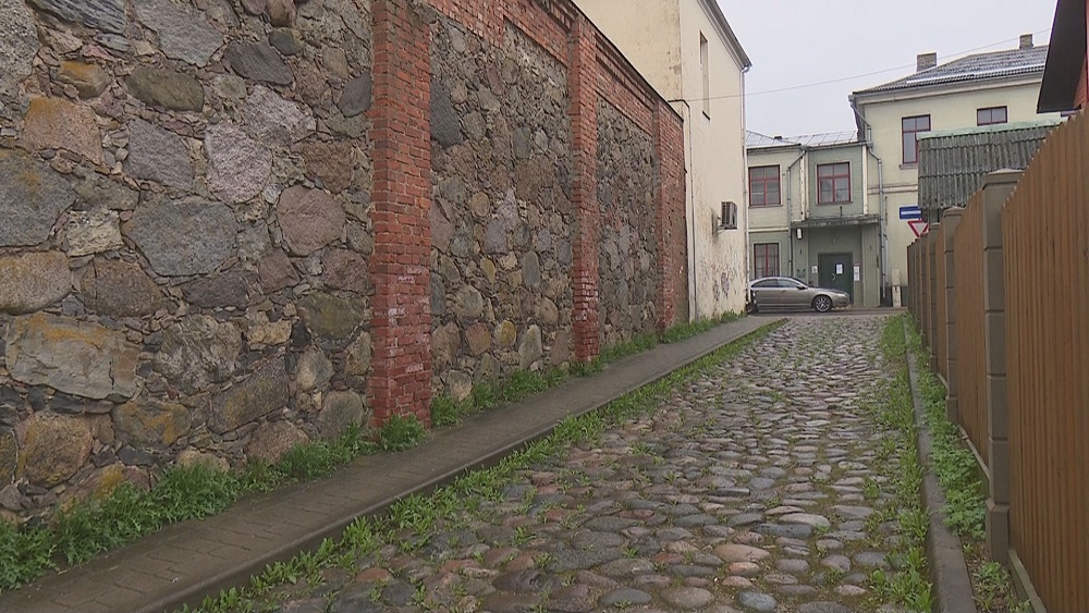 Jēkabpils pirmsākumiem veltītai ielai nav atpazīstamības zīmju