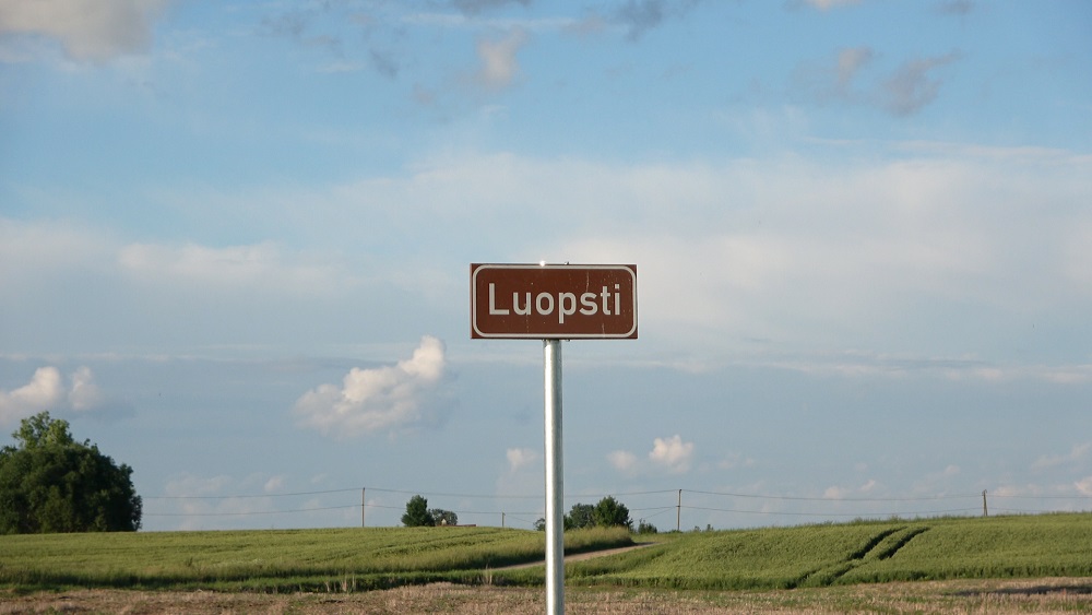 Uzstāda salu jeb sādžu zīmes latgaliešu valodā
