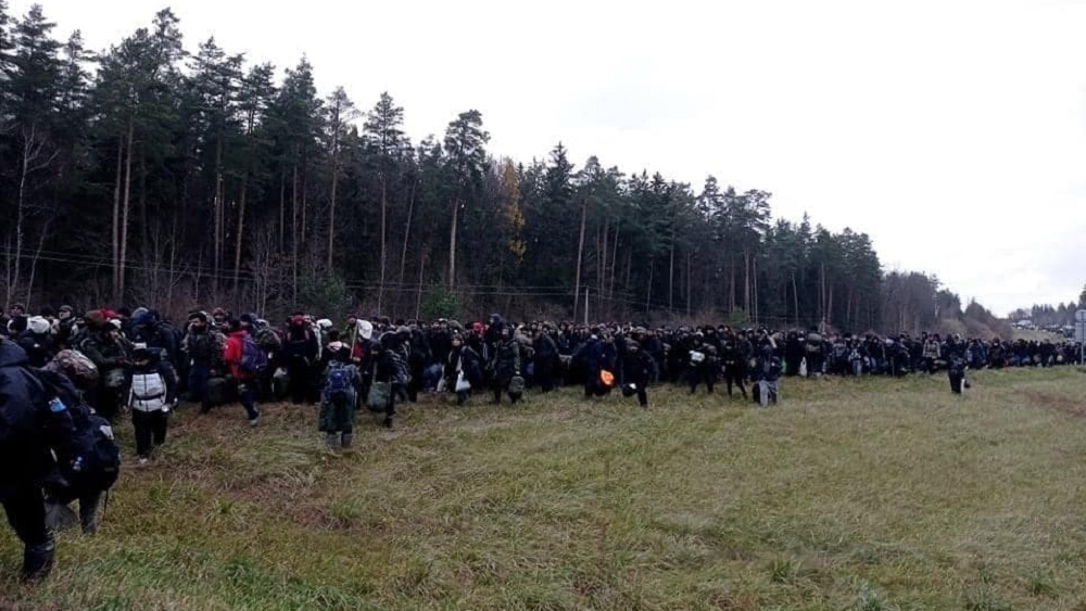 Lietuvā gatavojas bēgļu vilnim; valdība vēlas ieviest ārkārtējo situāciju