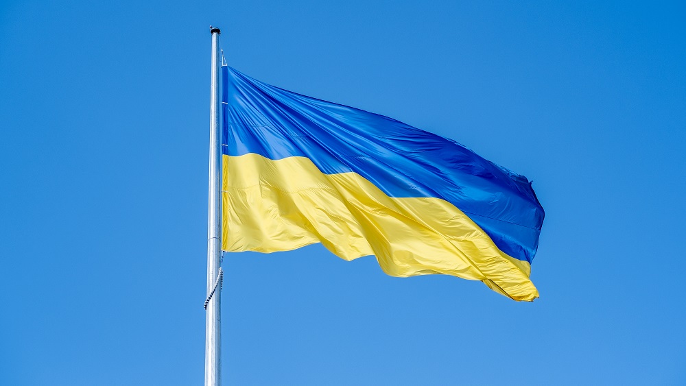 Paužot atbalstu Ukrainai, vairākās pašvaldībās pacelts Ukrainas karogs