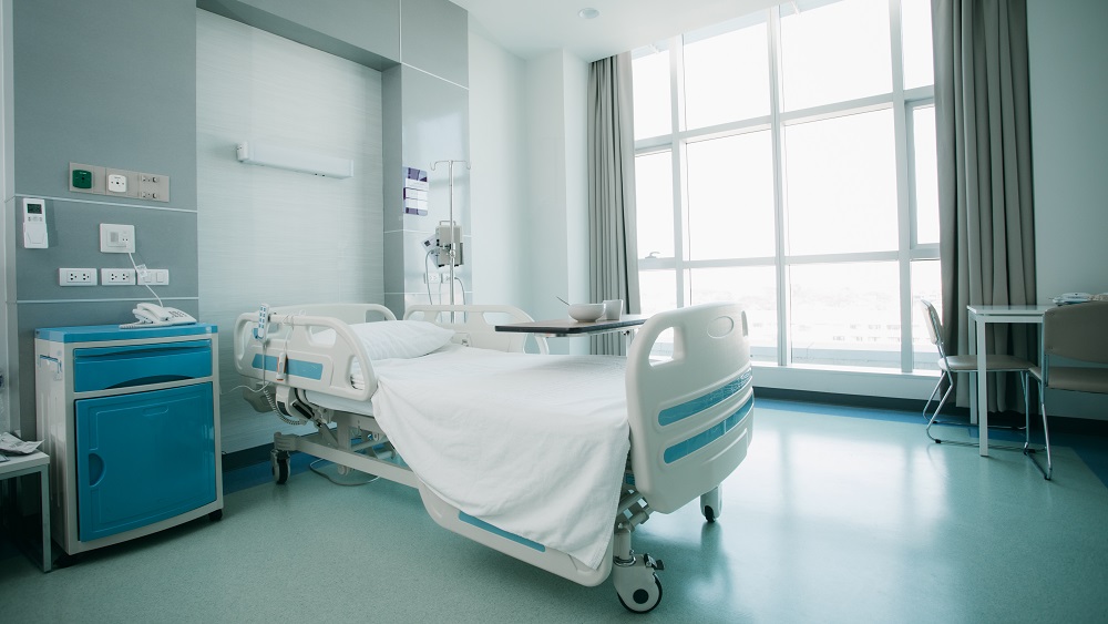 Covid-19 pacientu skaits slimnīcās samazinājies