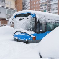 Slikto laikapstākļu dēļ kavējas maršrutu autobusi
