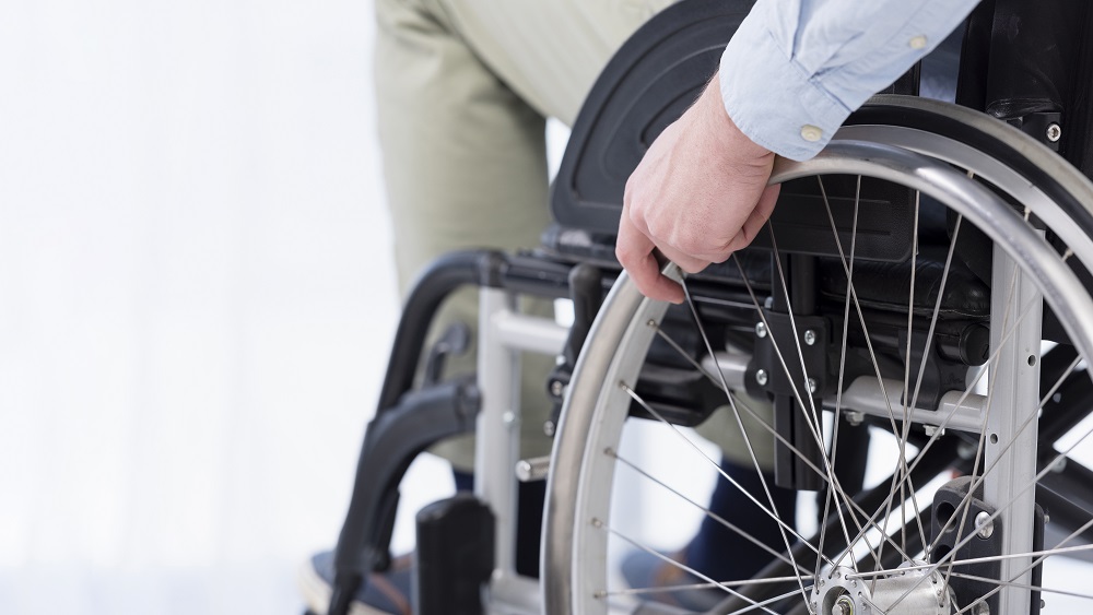 Tiesībsargs norāda uz nepieciešamību uzlabot banku piekļūstamību cilvēkiem ar invaliditāti