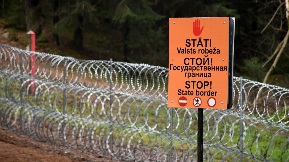 Brīvdienās novērsti 74 cilvēku mēģinājumi nelikumīgi šķērsot Latvijas-Baltkrievijas robežu